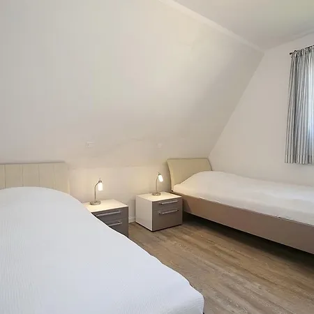 Holiday home Reethaus Am Mariannenweg 13a