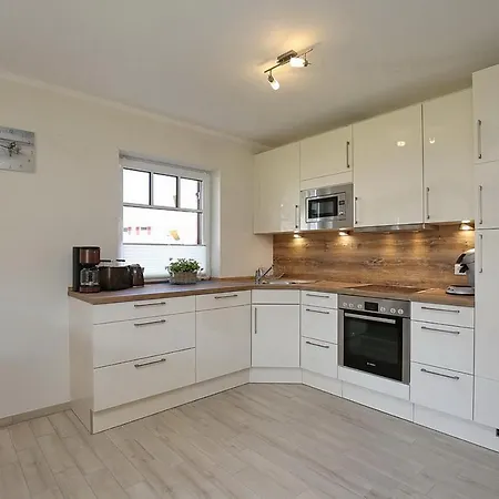 Holiday home Reethaus Am Mariannenweg 13a *